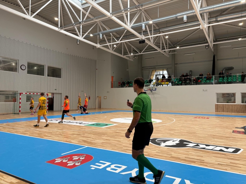 2025 m. Jurbarko rajono salės futbolo pirmenybės keliauja į IV turą